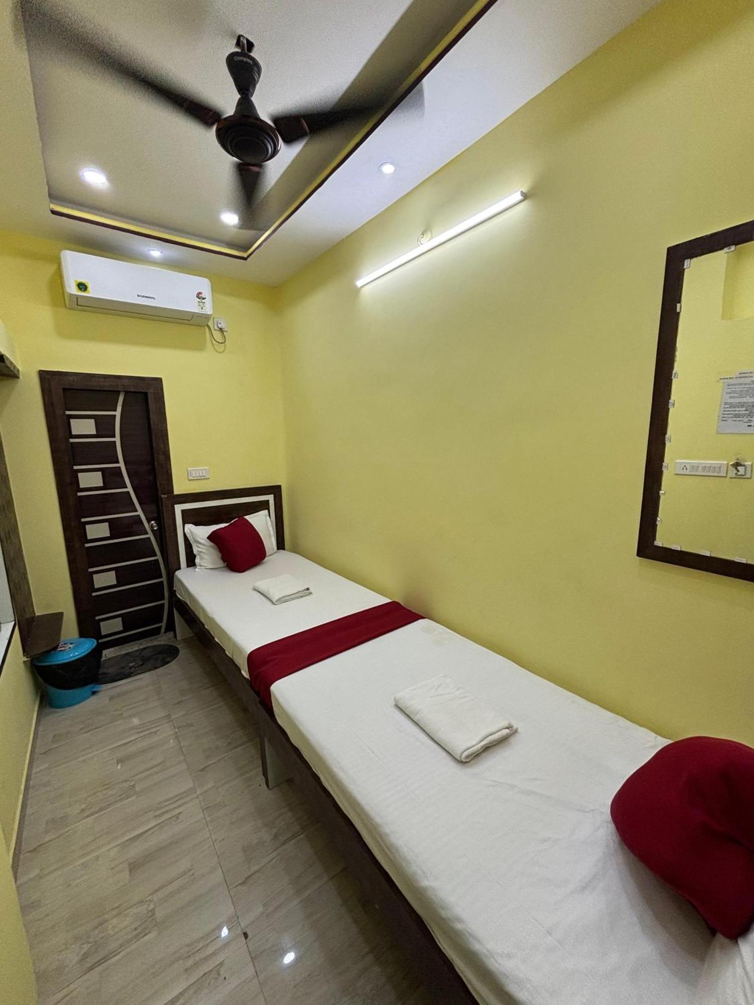 Hotel O Marquis Guest House โกลกาตา ภายนอก รูปภาพ