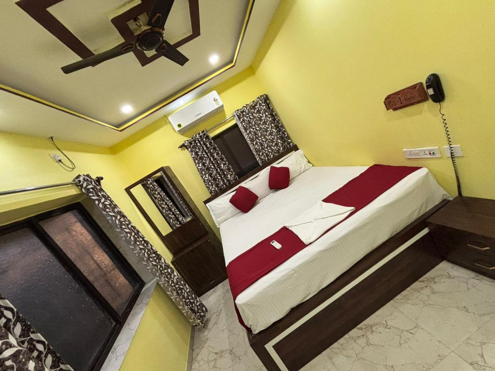 Hotel O Marquis Guest House โกลกาตา ภายนอก รูปภาพ