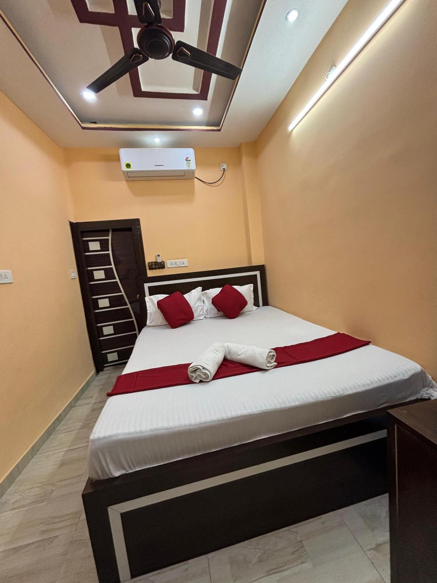 Hotel O Marquis Guest House โกลกาตา ภายนอก รูปภาพ