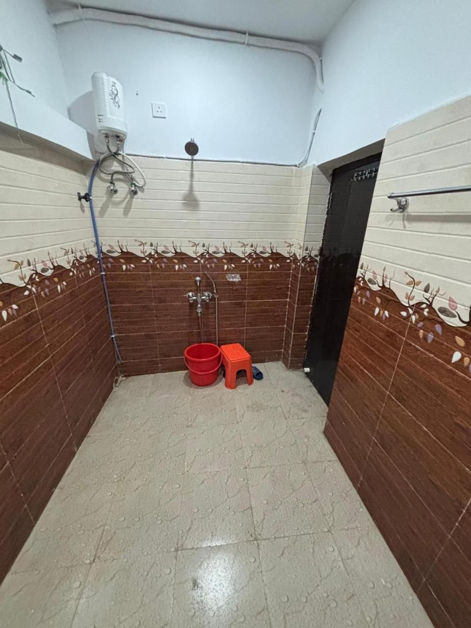 Hotel O Marquis Guest House โกลกาตา ภายนอก รูปภาพ