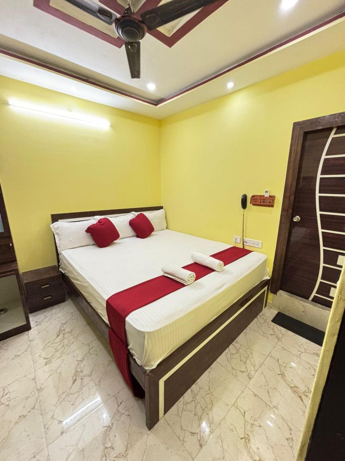 Hotel O Marquis Guest House โกลกาตา ภายนอก รูปภาพ