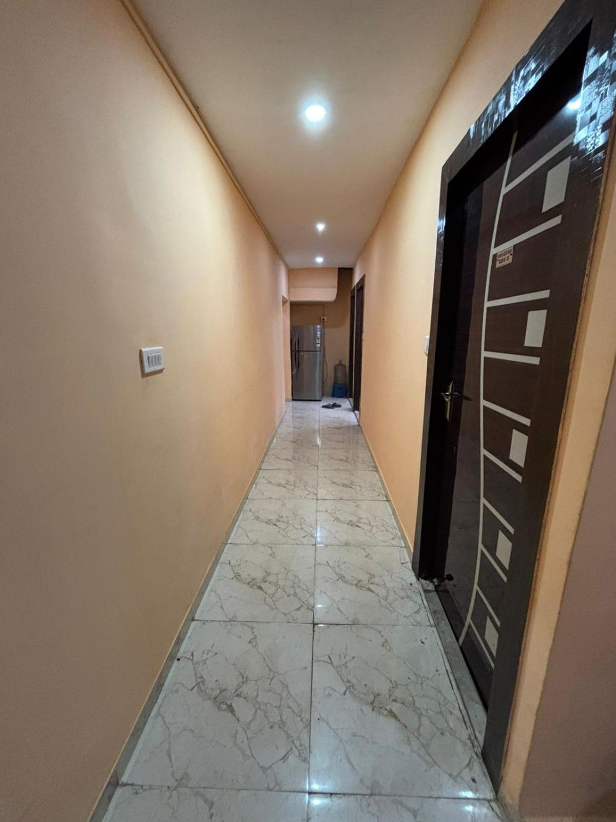 Hotel O Marquis Guest House โกลกาตา ภายนอก รูปภาพ