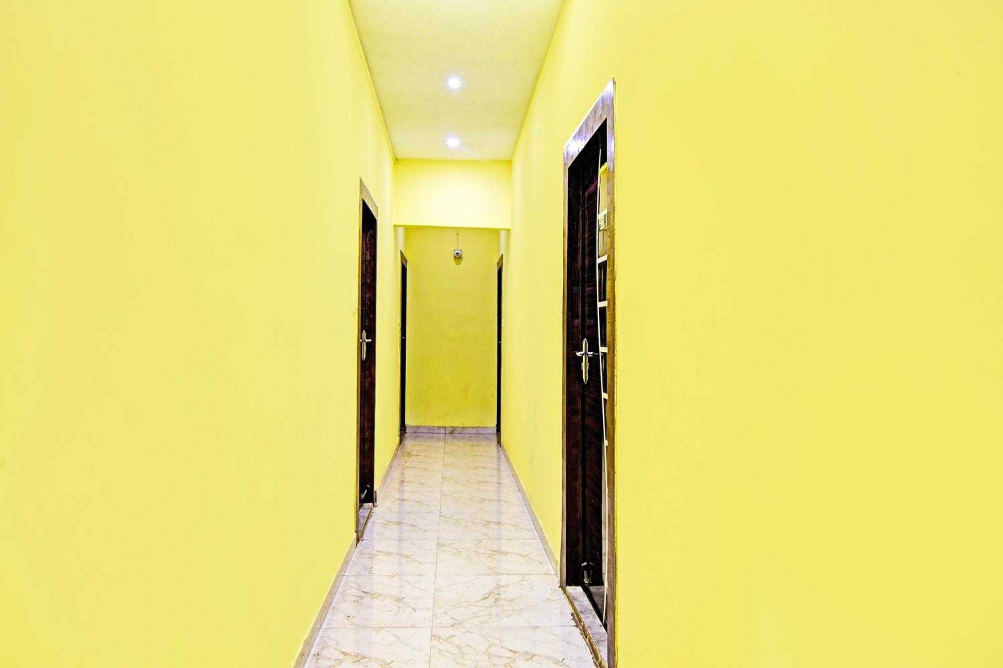 Hotel O Marquis Guest House โกลกาตา ภายนอก รูปภาพ